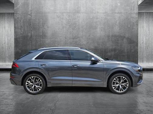 2021 Audi Q8 55 Premium Plus