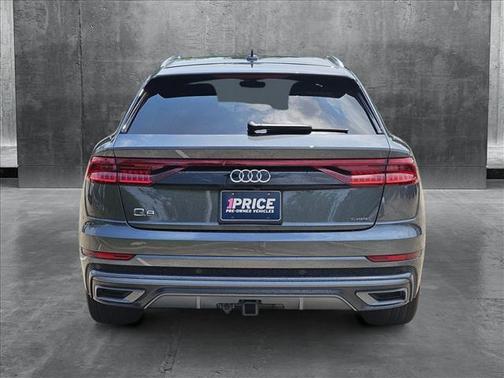 2021 Audi Q8 55 Premium Plus