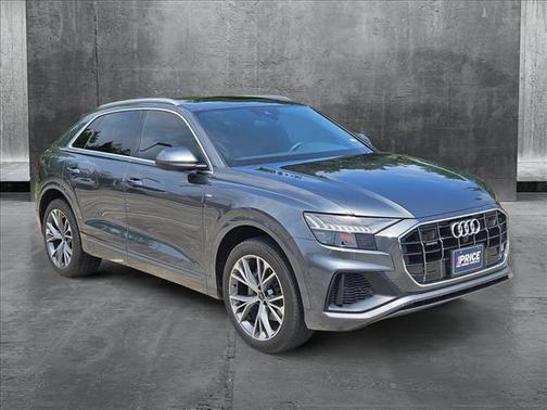 2021 Audi Q8 55 Premium Plus