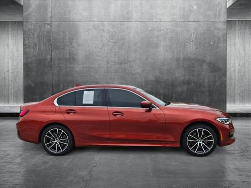 2022 BMW 330 330i