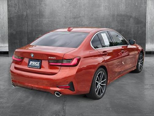 2022 BMW 330 330i