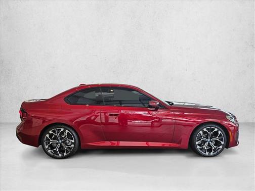 2025 BMW 230 i