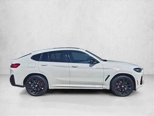 2024 BMW X4 M40i