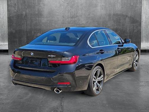 2024 BMW 330 i