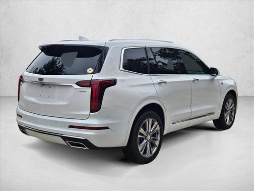 2023 Cadillac XT6 Premium Luxury FWD