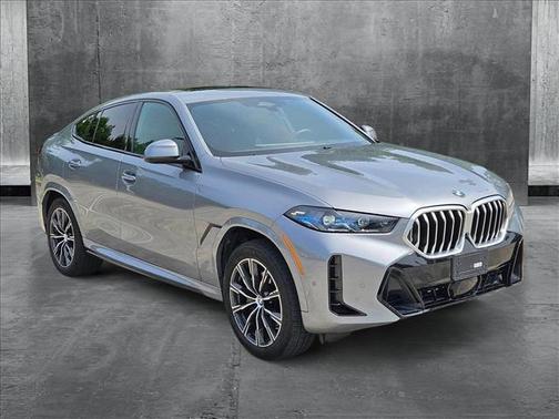 2025 BMW X6 xDrive40i