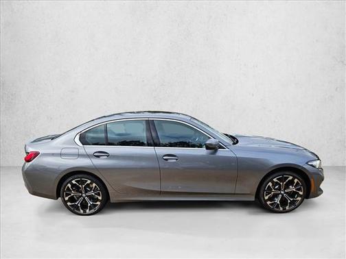 2026 BMW 330 xDrive NA