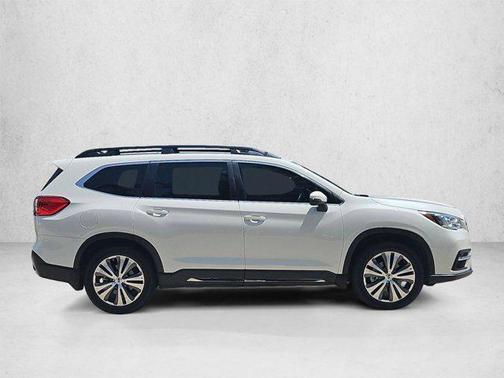 Crystal White Pearl 2020 Subaru Ascent Limited 7-Passenger