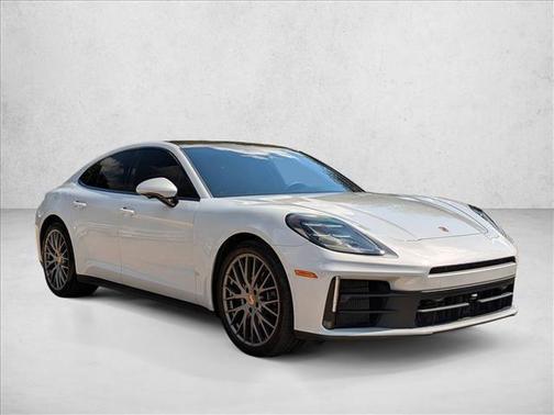 2024 Porsche Panamera RWD