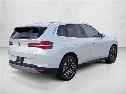Mineral White Metallic 2026 BMW X3 30 xDrive