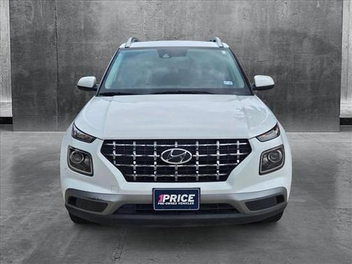 2022 Hyundai VENUE SEL