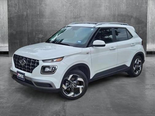 2022 Hyundai VENUE SEL