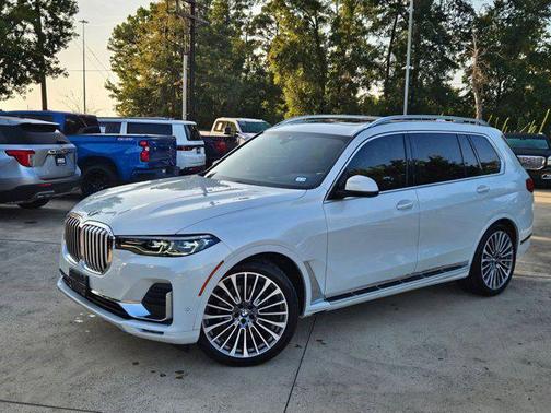 2022 BMW X7 xDrive40i
