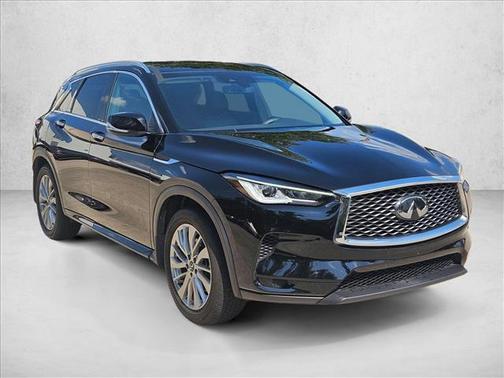 2023 INFINITI QX50 LUXE