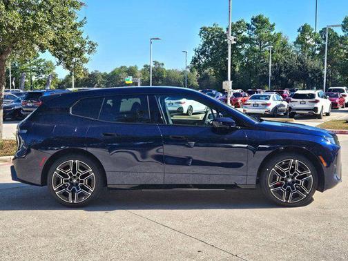 2026 BMW iX xDrive60