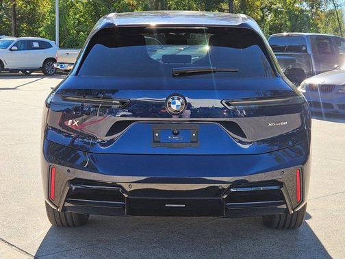 2026 BMW iX xDrive60