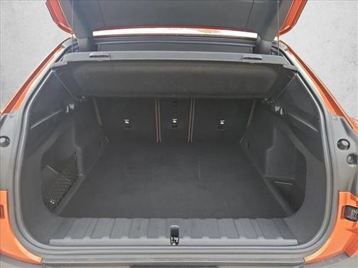 Black 2025 BMW X2 xDrive28i