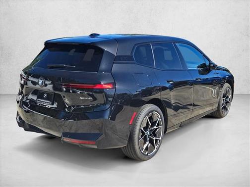 2026 BMW iX xDrive45