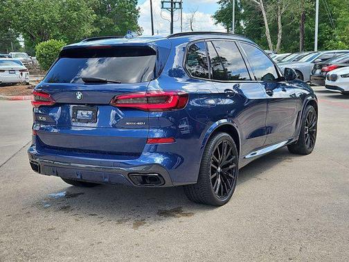 Phytonic Blue Metallic 2022 BMW X5 xDrive40i