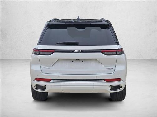 2024 Jeep Grand Cherokee Summit