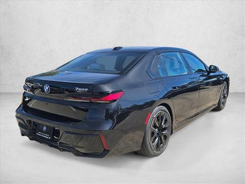 2026 BMW 750e i xDrive