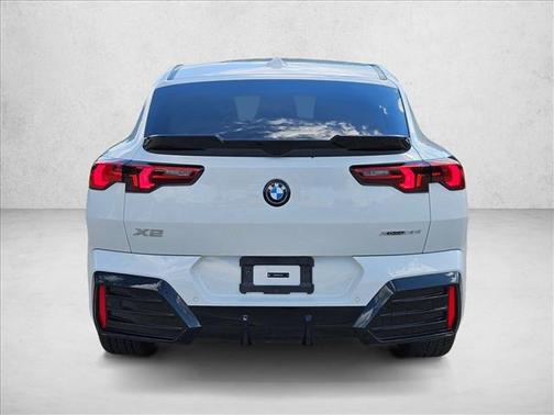 2025 BMW X2 xDrive28i