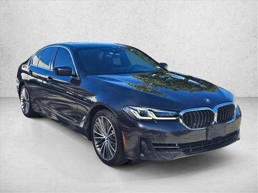 2021 BMW 540 540i