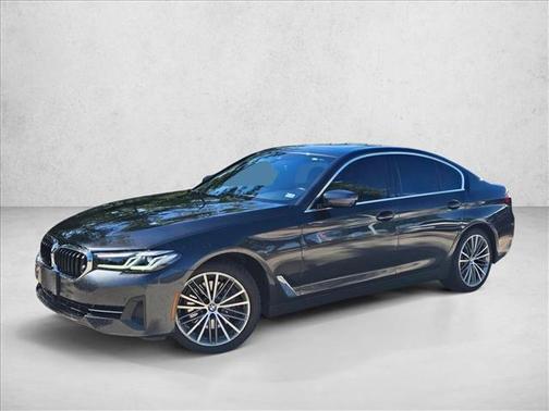 2021 BMW 540 540i