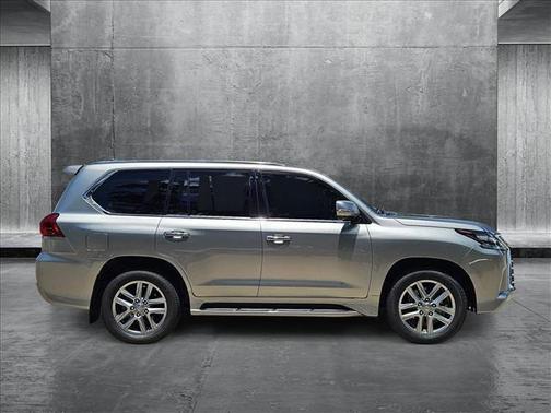2016 Lexus LX 570 Base