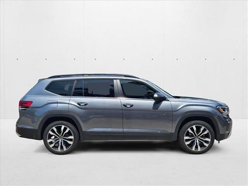 2022 Volkswagen Atlas 3.6L SE w/Technology
