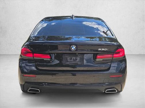 2021 BMW 530 530i