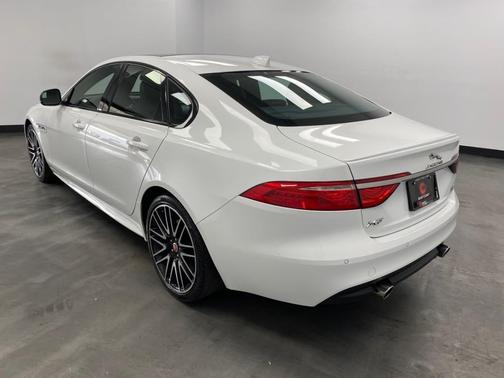 2018 Jaguar XF 35t R-Sport