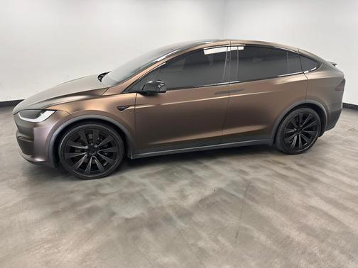 2023 Tesla Model X Plaid Tri Motor All-Wheel Drive