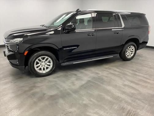 2021 Chevrolet Suburban LT