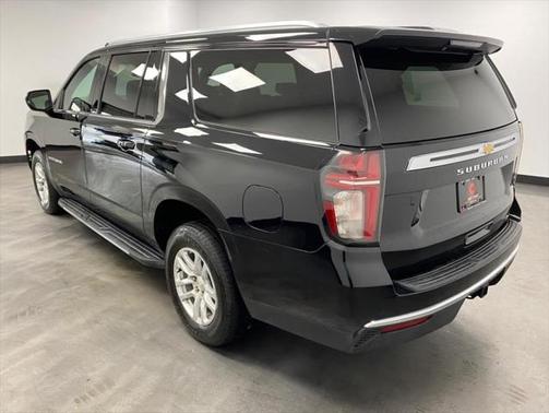 2021 Chevrolet Suburban LT