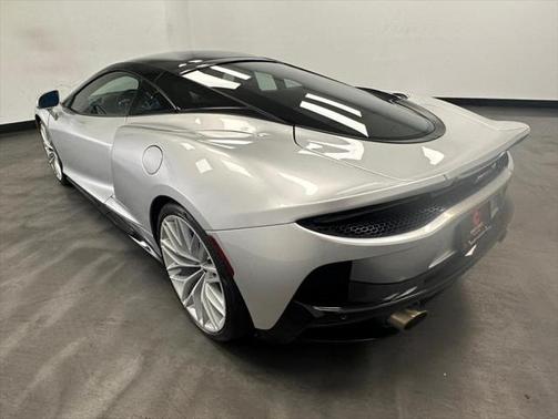 2023 McLaren GT Coupe