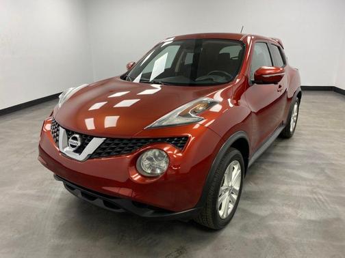 Cayenne Red 2015 Nissan Juke SV