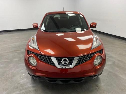 Cayenne Red 2015 Nissan Juke SV