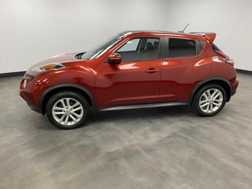 Cayenne Red 2015 Nissan Juke SV