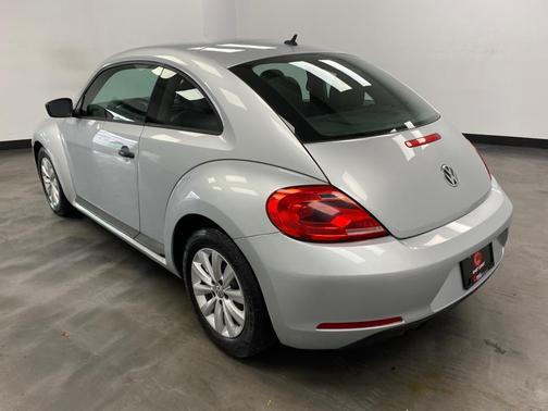 2014 Volkswagen Beetle Auto 1.8T Entry