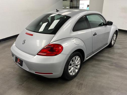2014 Volkswagen Beetle Auto 1.8T Entry