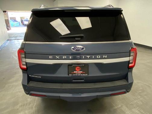 2022 Ford Expedition Platinum