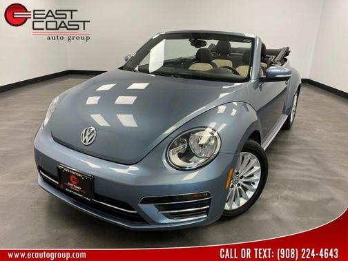 Silk Blue Metallic/Beige Roof 2019 Volkswagen Beetle 2.0T S