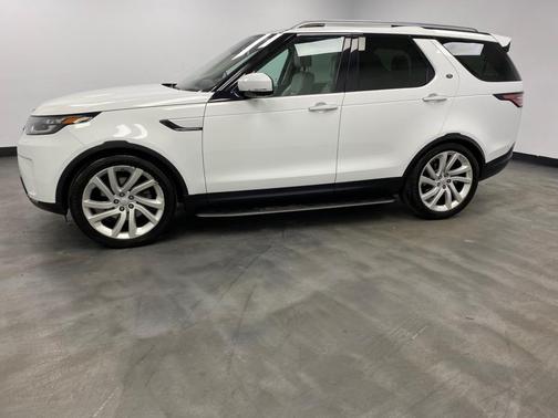 2017 Land Rover Discovery HSE LUXURY