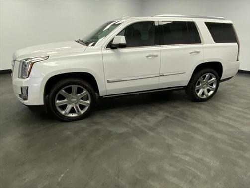 2016 Cadillac Escalade Premium