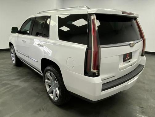 2016 Cadillac Escalade Premium