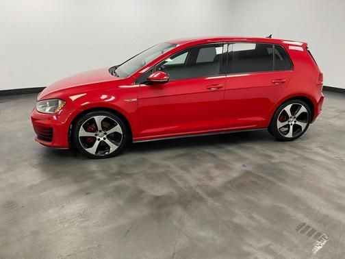 2017 Volkswagen Golf GTI 2.0T S 4-Door
