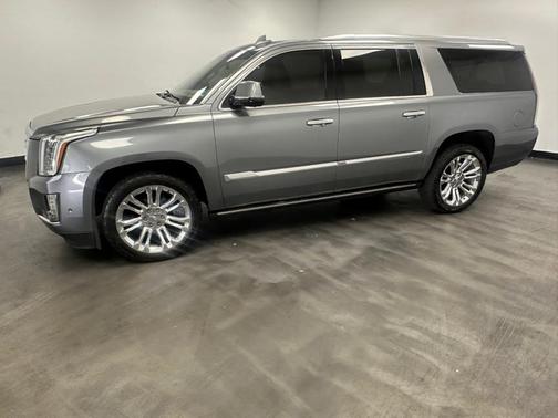 2018 Cadillac Escalade ESV Platinum