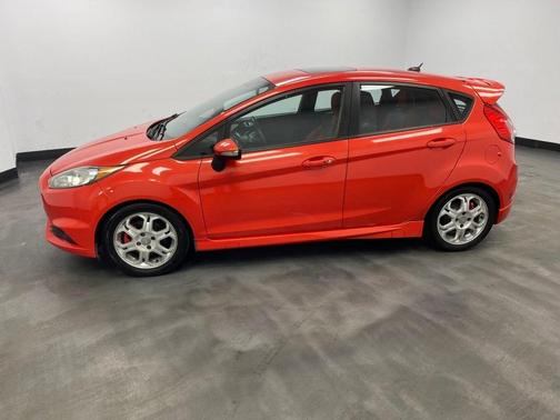 2014 Ford Fiesta 5dr HB ST