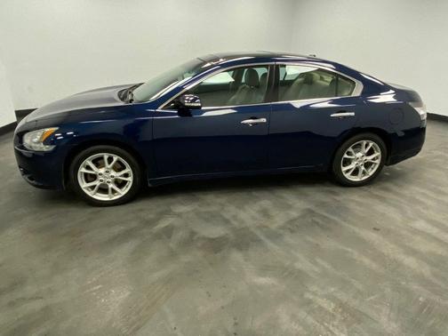 2014 Nissan Maxima SV